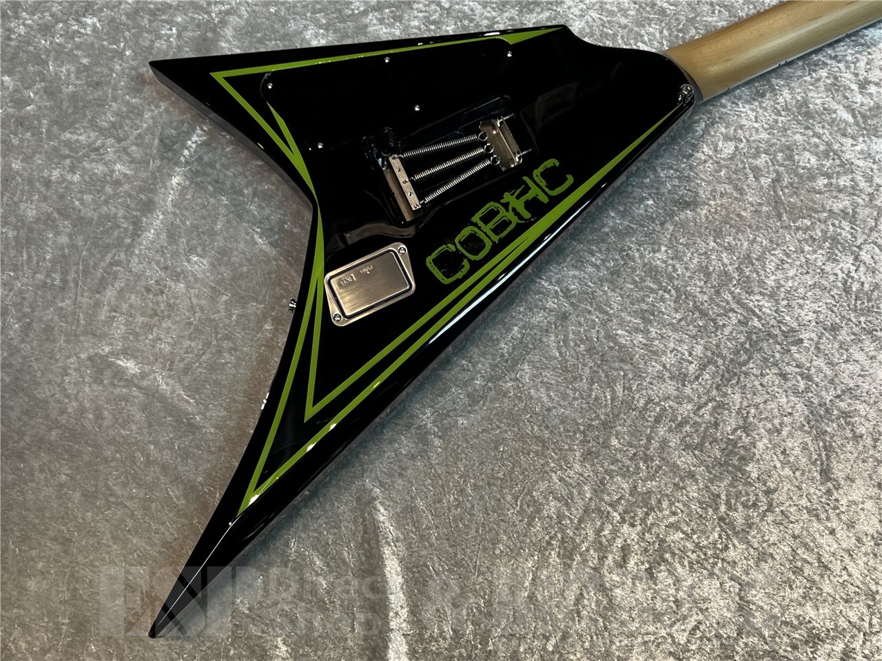 【即納可能】EDWARDS（エドワーズ）E-ALEXI GREENY(BODOM AFTER MIDNIGHT/Alexi Laihoモデル) 広島店