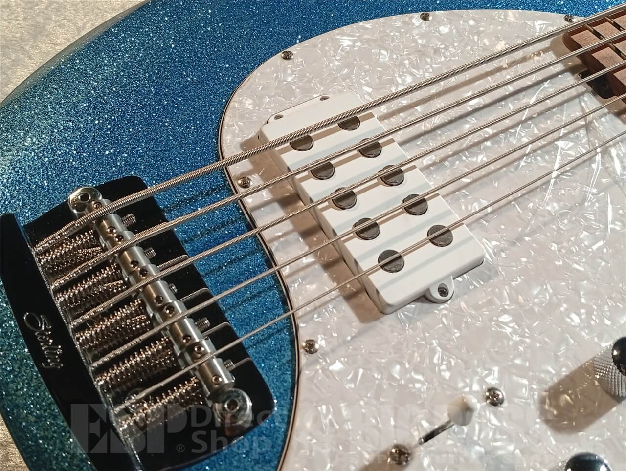 【即納可能】Sterling by MUSIC MAN(スターリンバイミュージックマン) Ray35 (Blue Sparkle) 札幌店