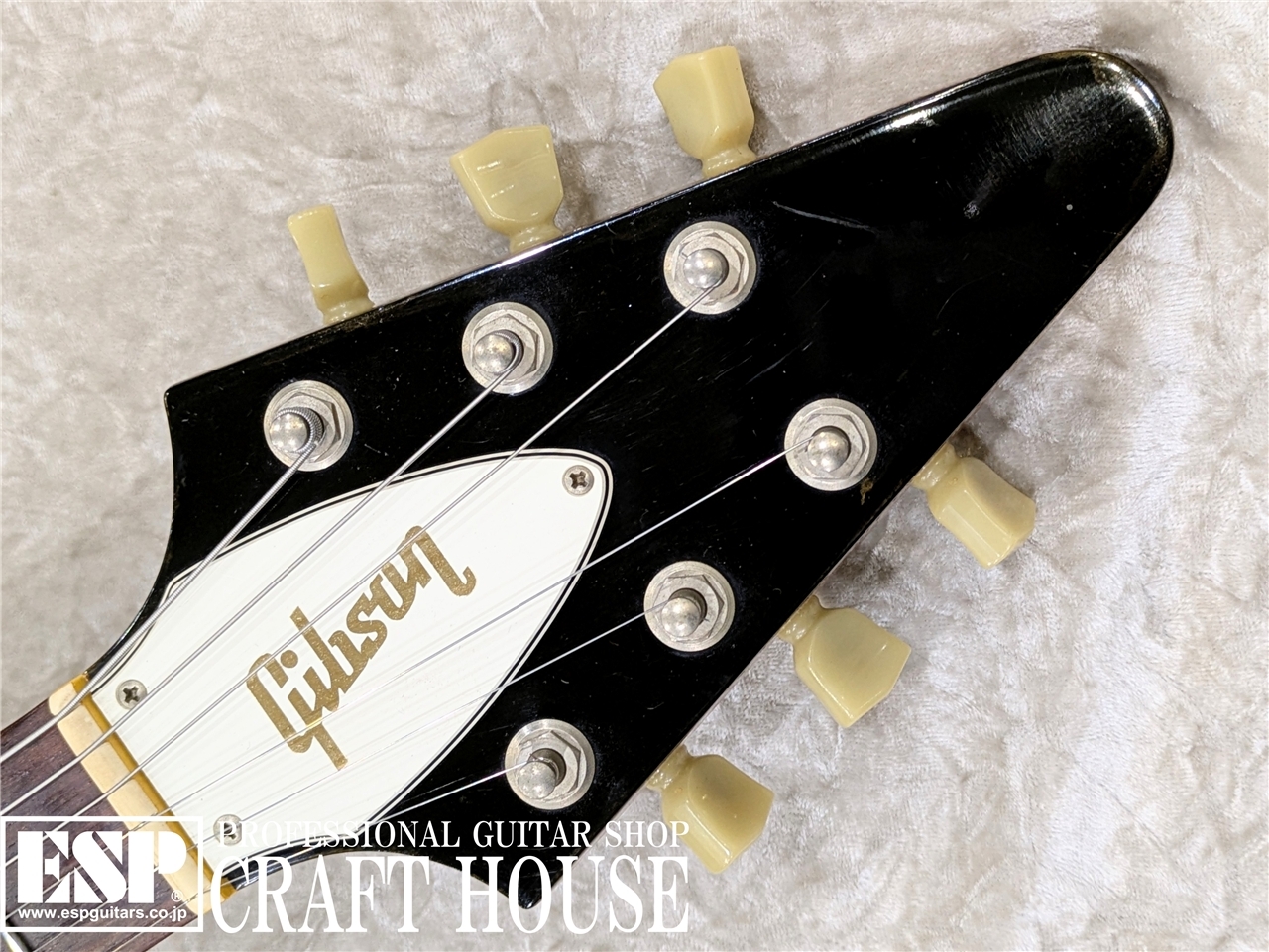 【USED・中古品】Gibson '67 Flying V Reissue / Antique Natural【即納可能】 渋谷店 - 4
