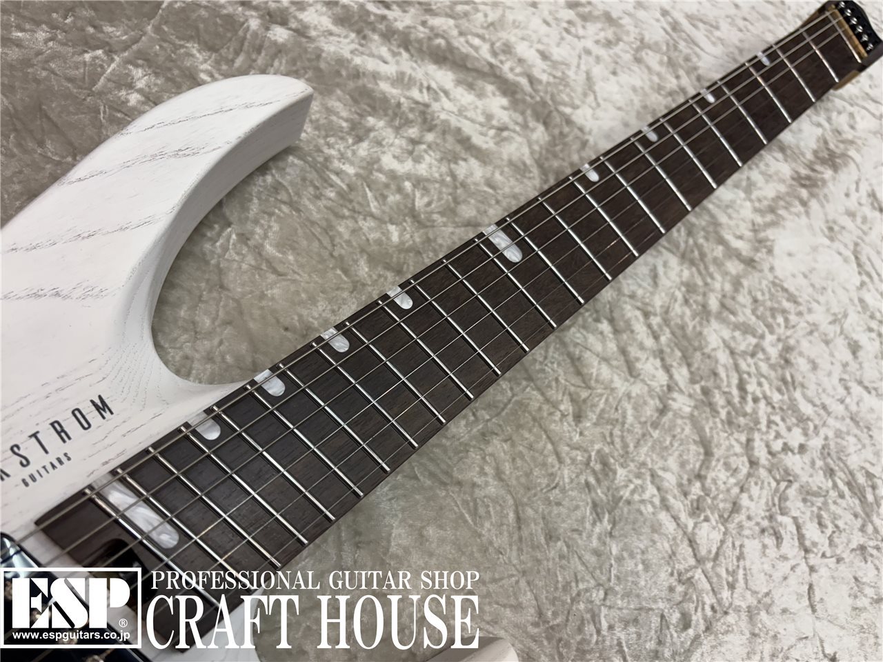 【OUTLET・即納可能】VIKSTROM GUITARS / VSMH-260 / Trans White　渋谷店 - 3