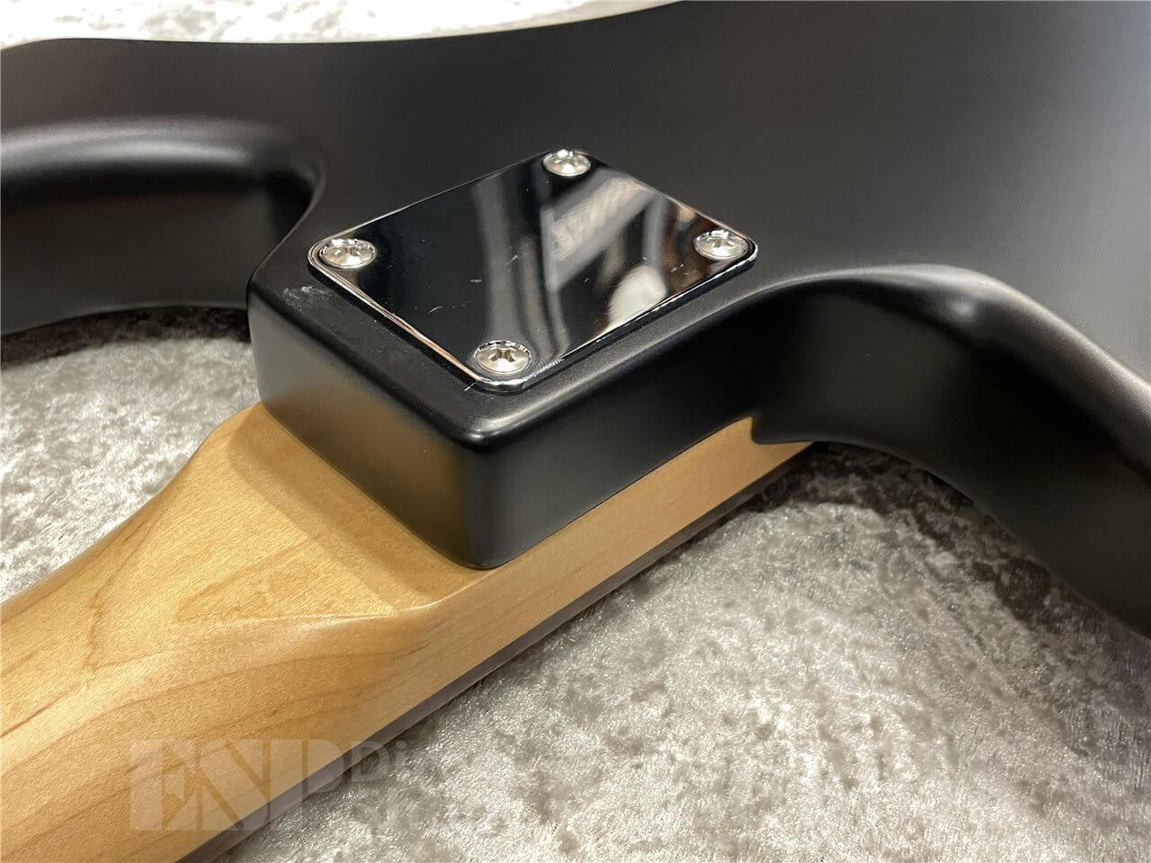 【即納可能】EDWARDS（エドワーズ）Platinum Edition E-HTB-01（高松浩史/The Novembers, Petit Brabancon）　名古屋店