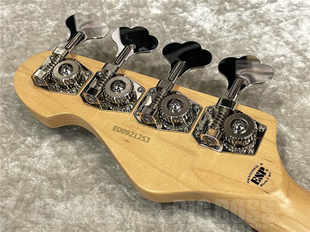 【即納可能】EDWARDS（エドワーズ）Platinum Edition E-HTB-01（高松浩史/The Novembers, Petit Brabancon）　名古屋店