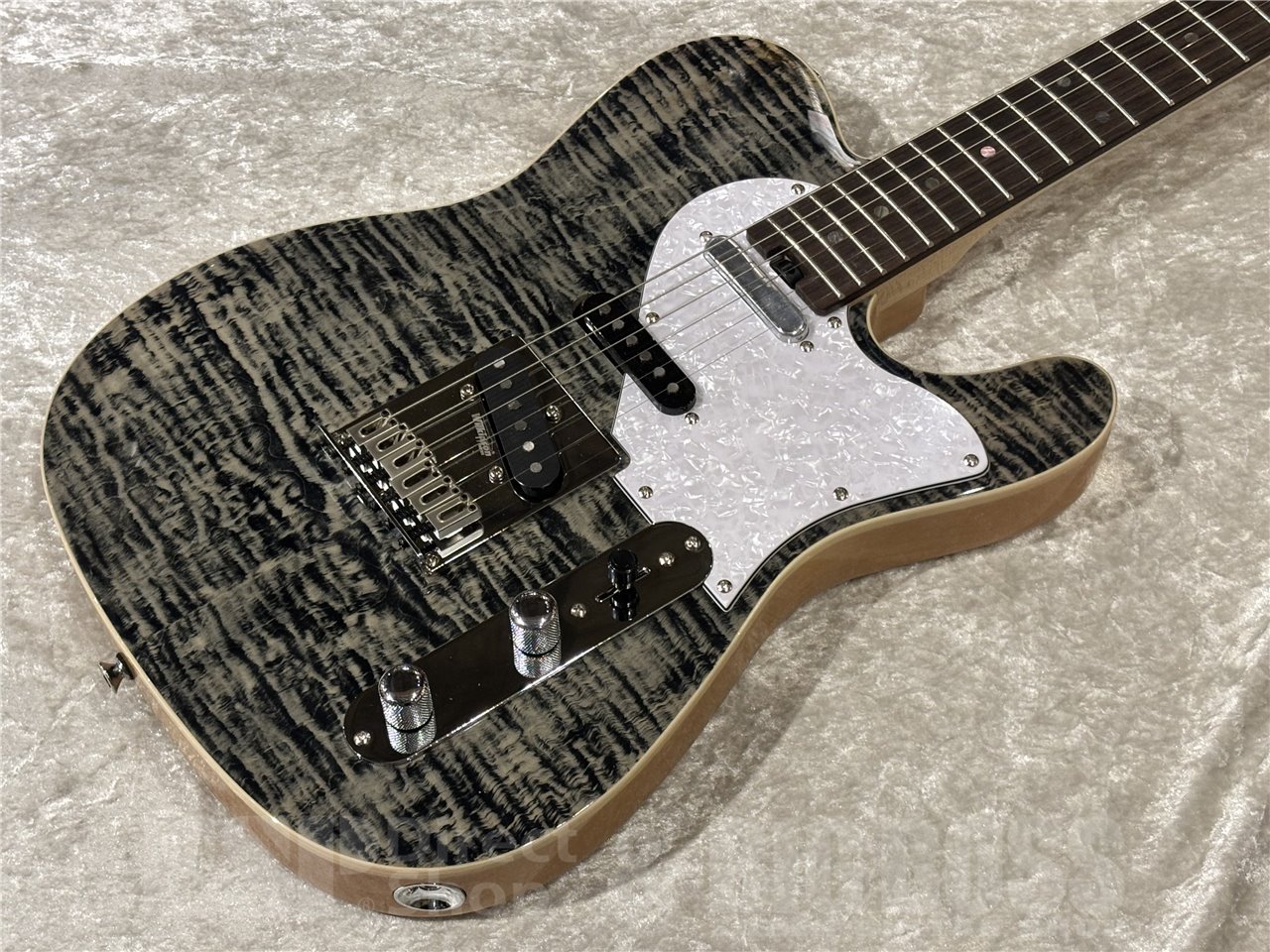 【即納可能】Aria Pro II 615-AE200 (Black Diamond) 広島店