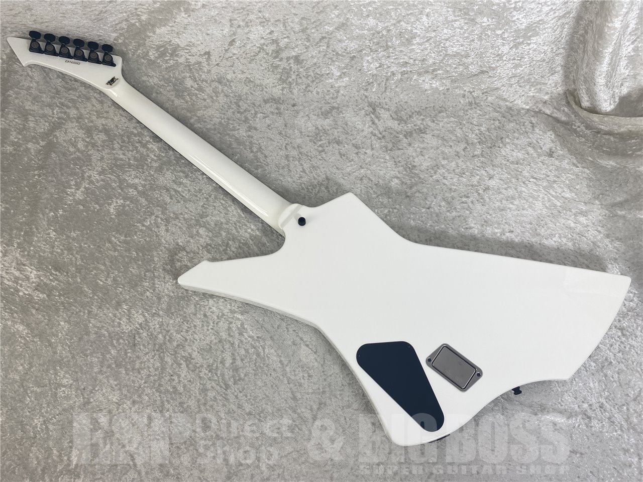 【即納可能】ESP(イーエスピー) SNAKEBYTE / Snow White (METALLICA/James Hetfieldモデル) お茶の水駅前店(東京) - 9