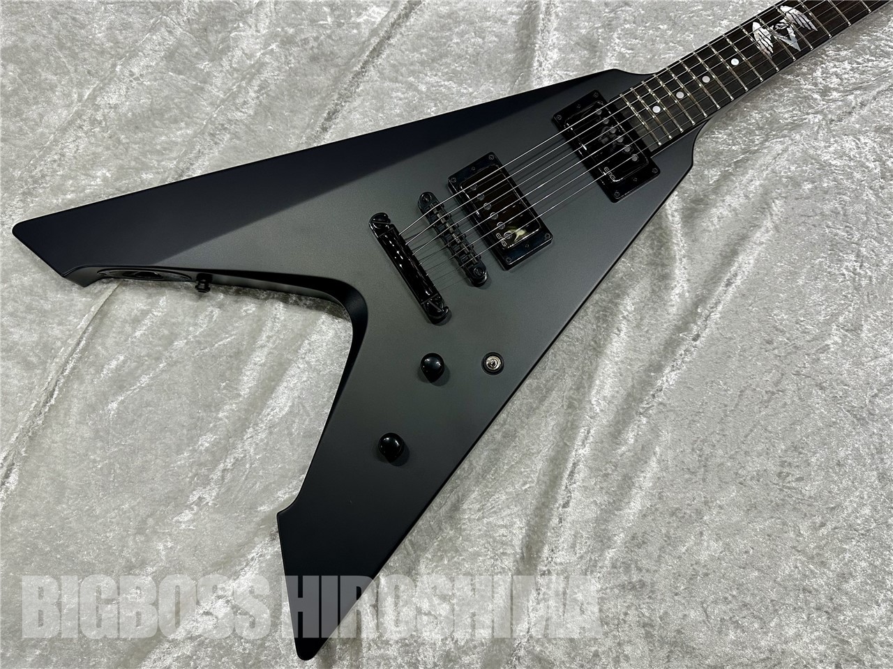 【即納可能】ESP (イーエスピー) VULTURE Black Satin (METALLICA/James Hetfieldモデル) 広島店