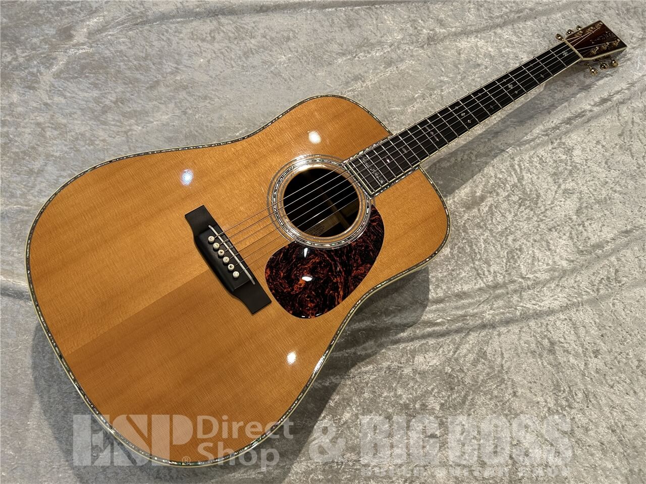 【即納可能/お客様委託品】Martin（マーティン）D-45V / Natural 仙台店