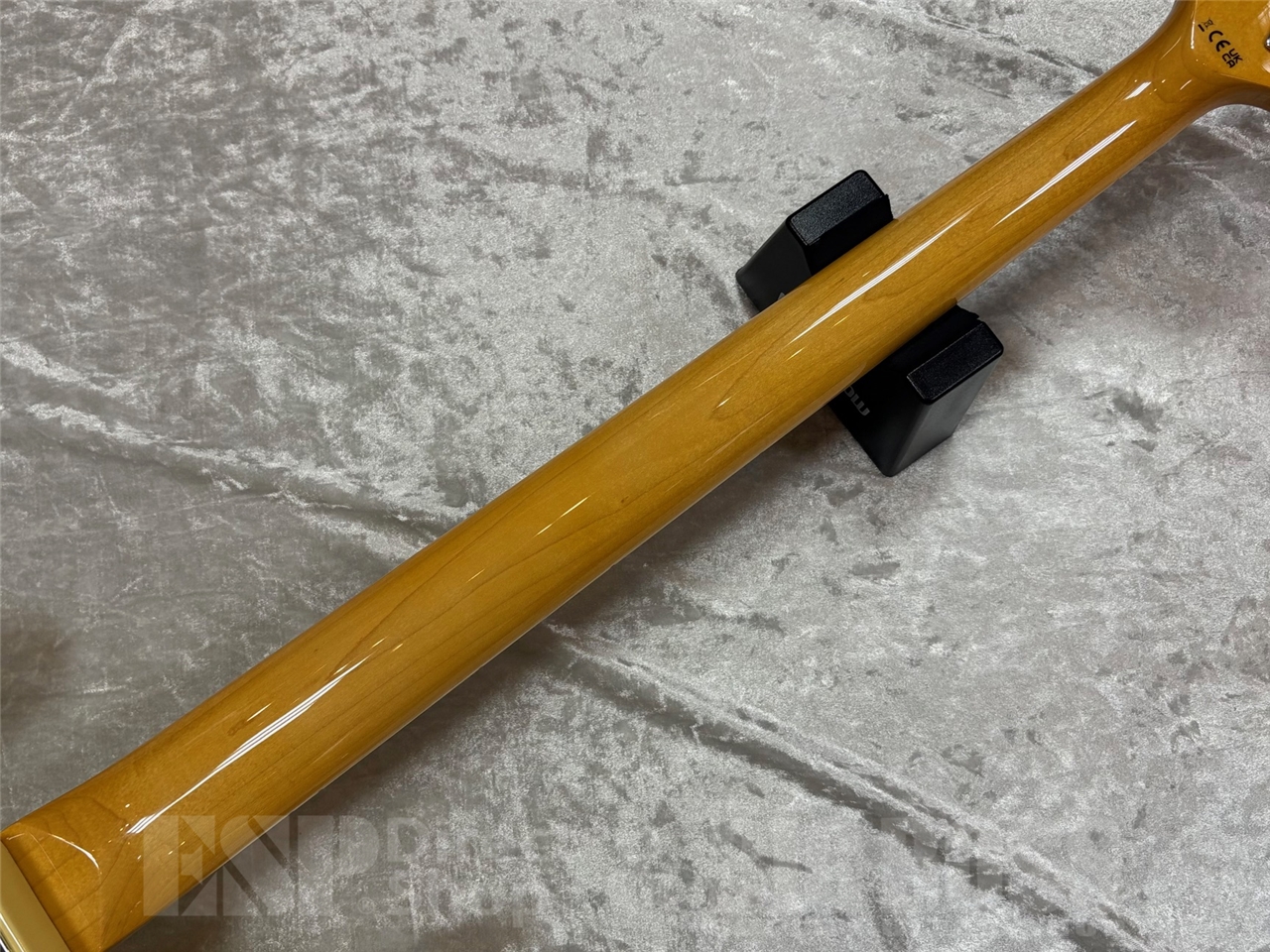 【即納可能】Markbass MAK-B/GV4/C-M CREAM GWS