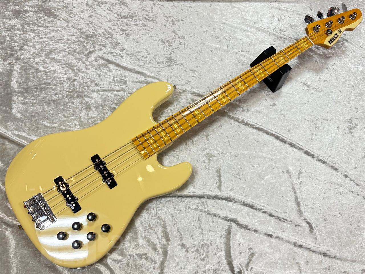 【即納可能】Markbass MAK-B/GV4/C-M CREAM GWS