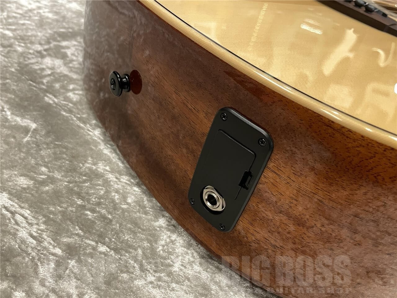 【即納可能】LAG Guitars(ラグギターズ)T88ACE(Natural) 名古屋店