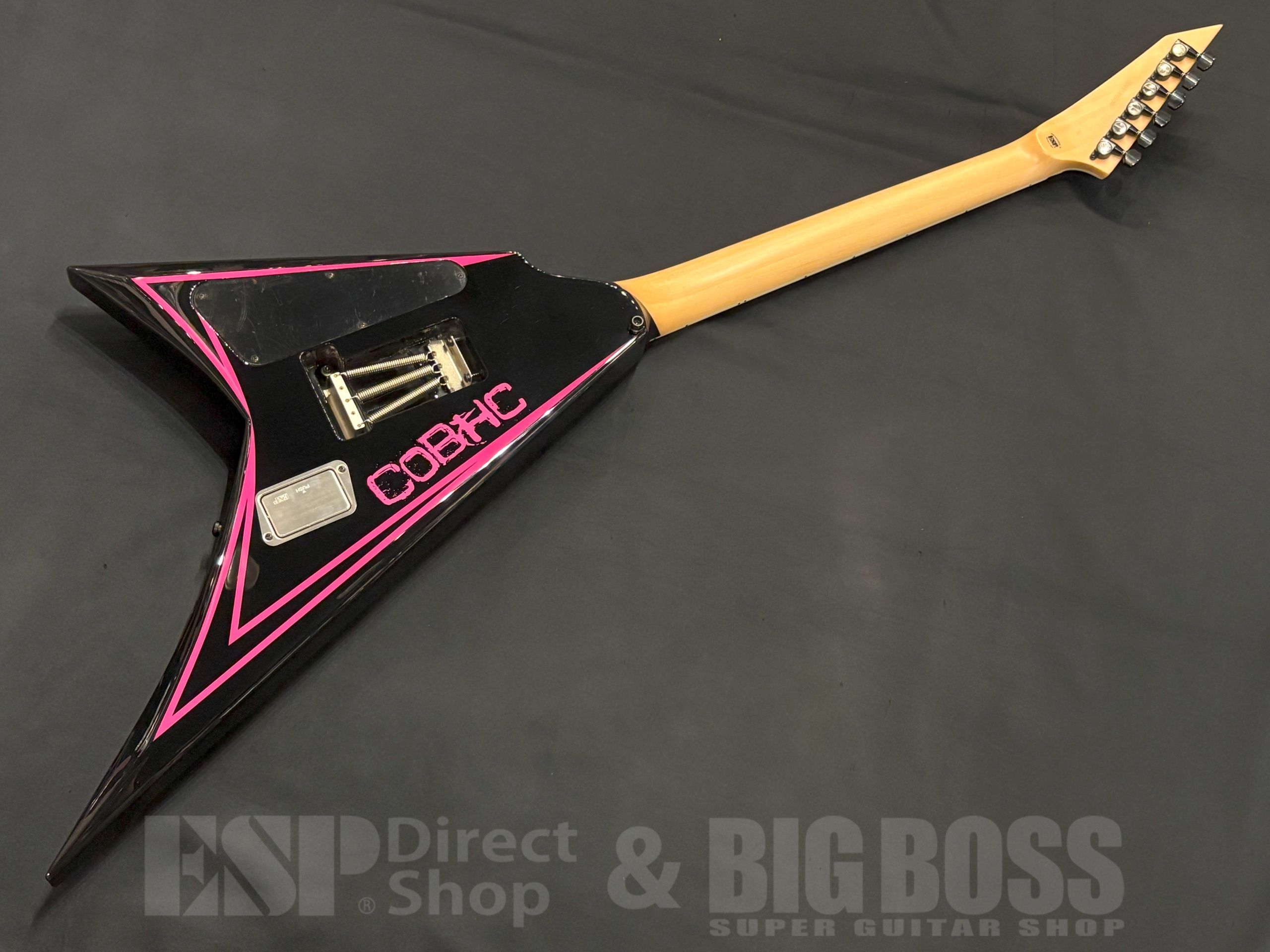 【即納可能】EDWARDS(エドワーズ) E-ALEXI PINK SAWTOOTH(BODOM AFTER MIDNIGHT Alexi Laihoモデル)大阪店