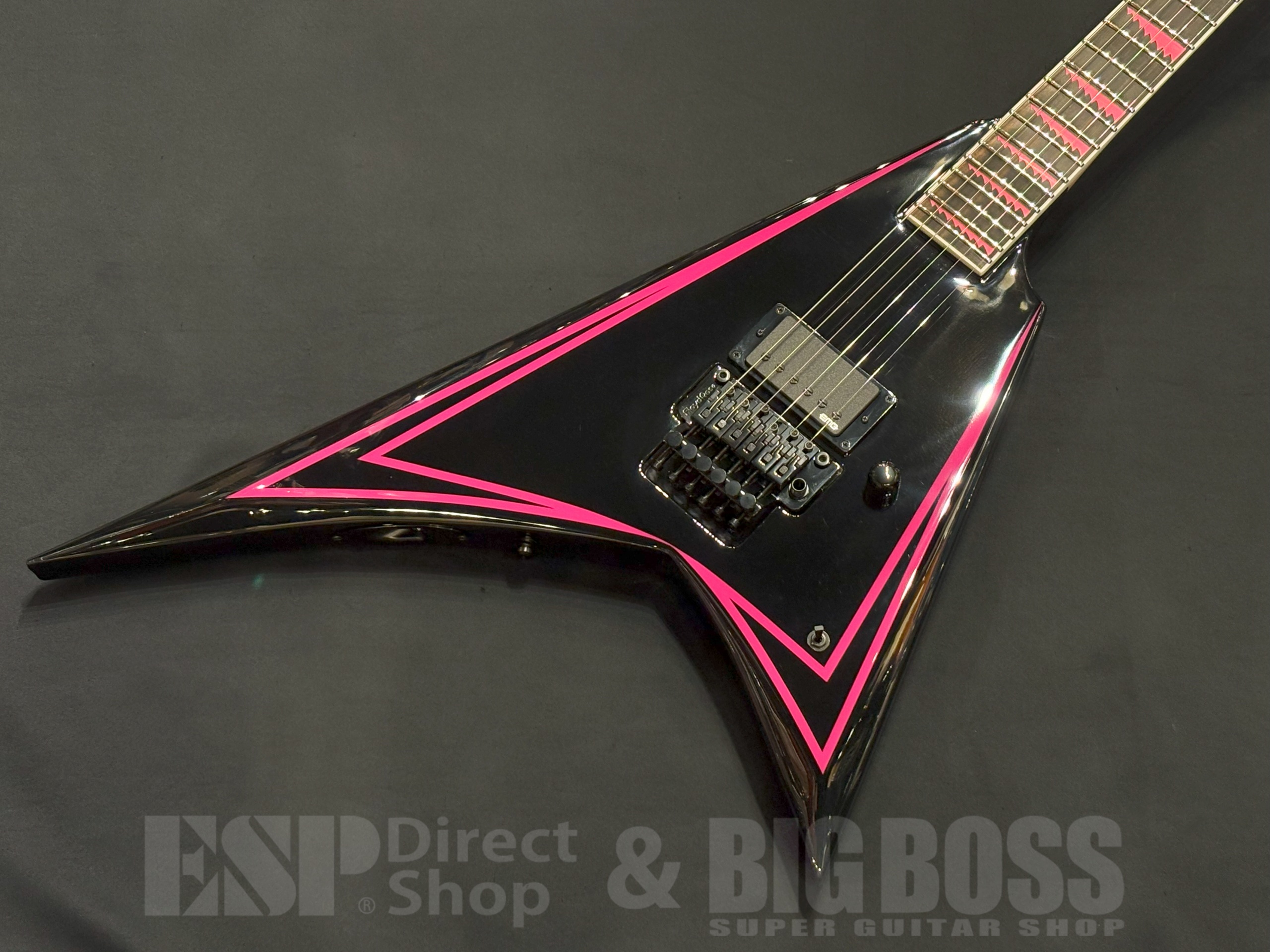 【即納可能】EDWARDS(エドワーズ) E-ALEXI PINK SAWTOOTH(BODOM AFTER MIDNIGHT Alexi Laihoモデル)大阪店