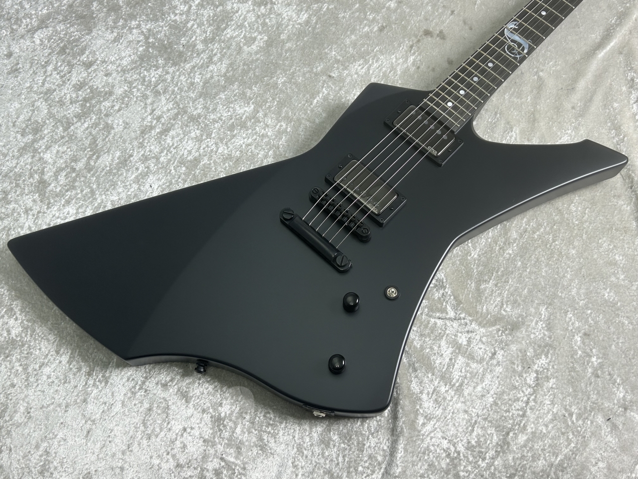 【即納可能】ESP(イーエスピー) SNAKEBYTE / Black Satin (METALLICA/James Hetfieldモデル) お茶の水駅前店(東京)