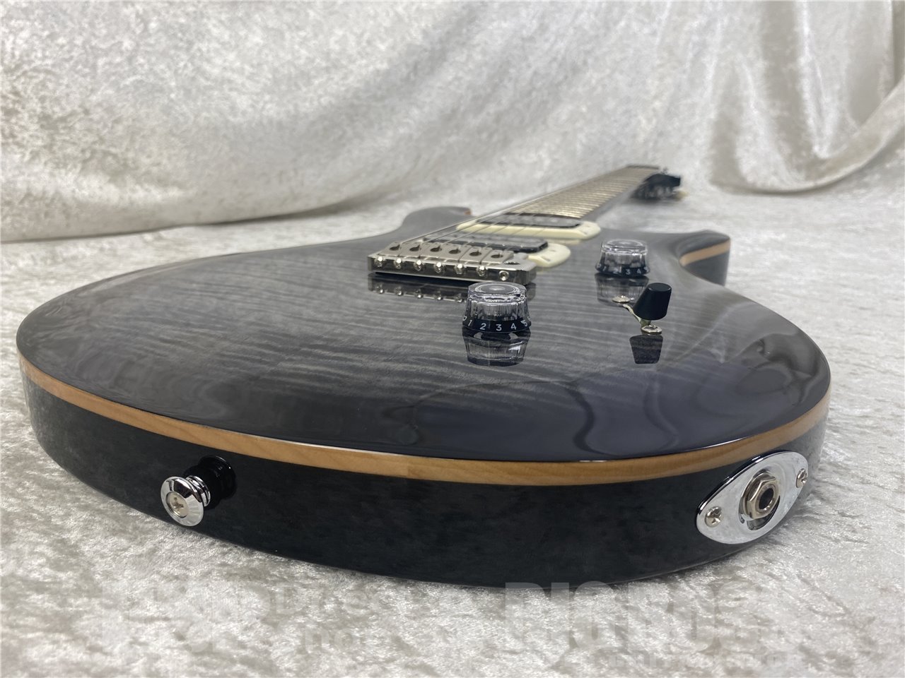 【即納可能】Paul Reed Smith(PRS/ポールリードスミス)SE Custom 24 Quilt Package / Faded Grey Black Burst (2026年製) お茶の水駅前店(東京) - 4