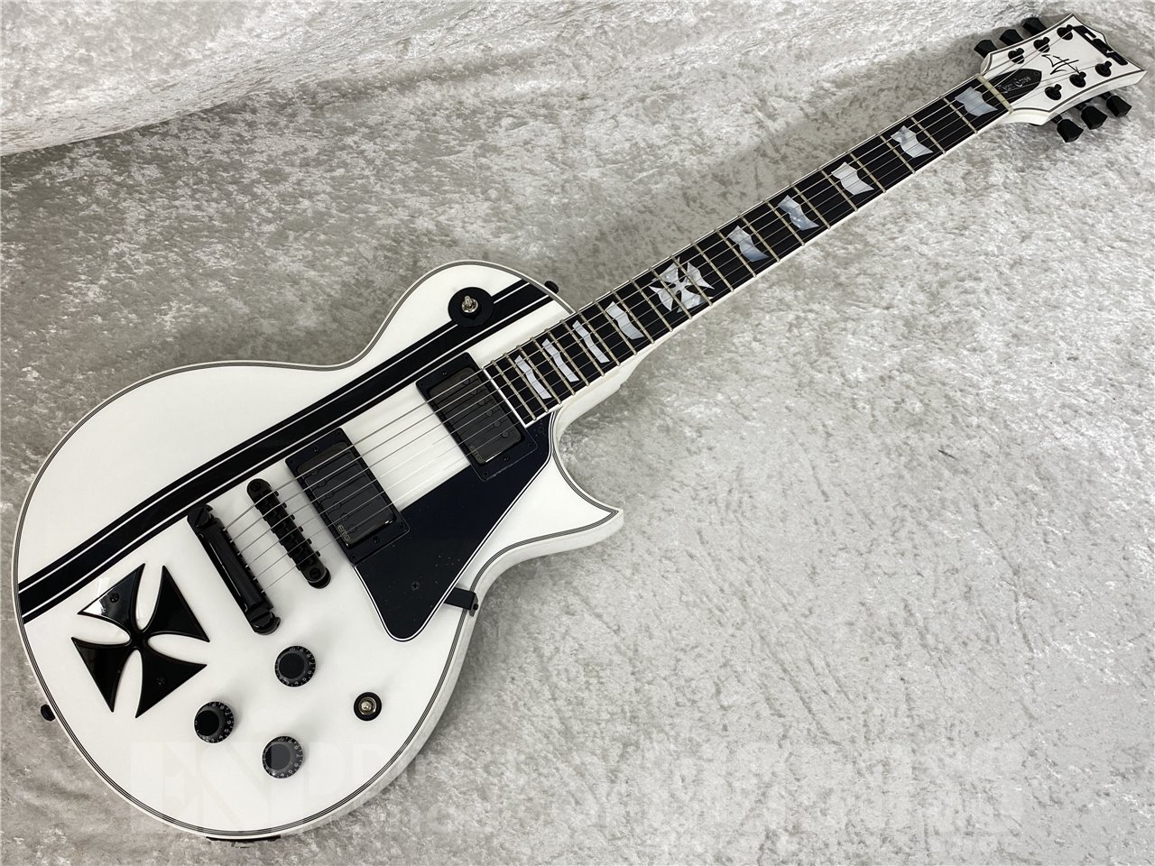 【即納可能】ESP(イーエスピー) IRON CROSS (METALLICA/James Hetfieldモデル) お茶の水駅前店(東京)