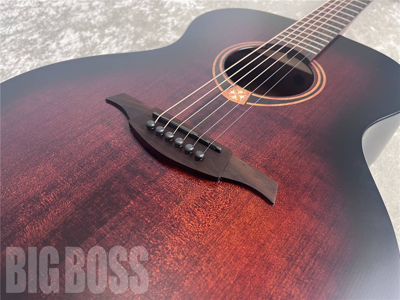 【即納可能】LAG Guitars（ラグギターズ）T70A（BLACK & BROWN）　お茶の水駅前店・別館