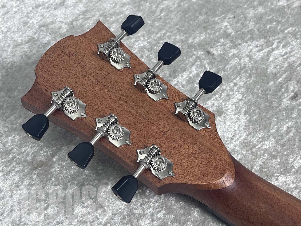 【即納可能】LAG Guitars（ラグギターズ）T70A（BLACK & BROWN）　お茶の水駅前店・別館