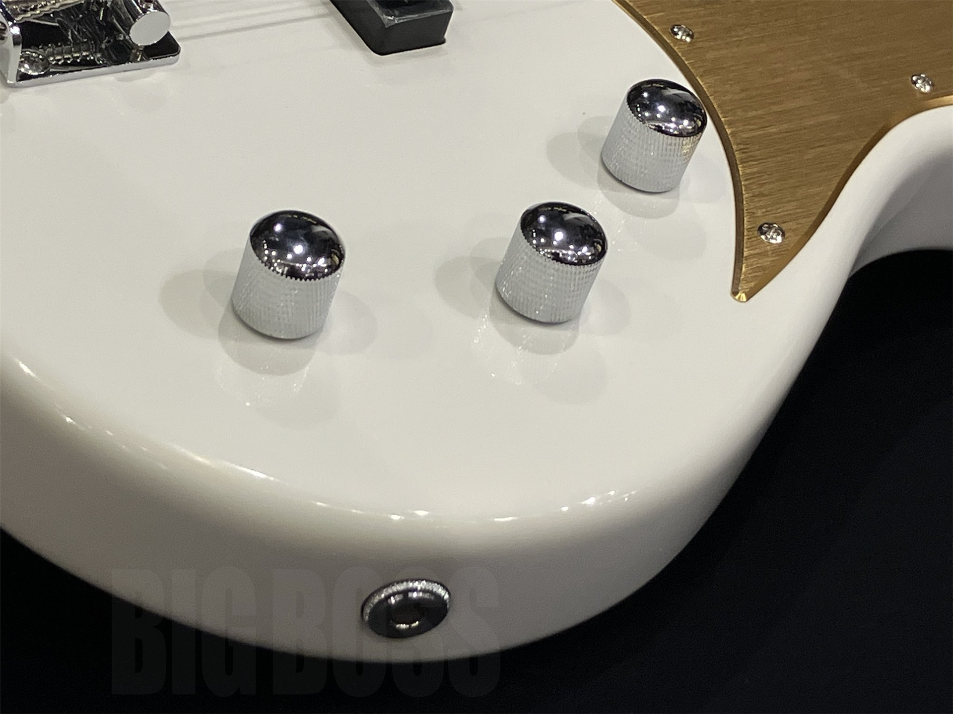 【即納可能】Aria Pro Ⅱ RSB-618/4 / White 京都店