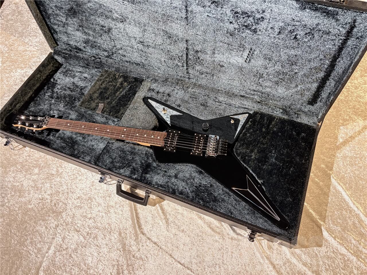 【即納可能/お客様委託中古品】ESP(イーエスピー) RANDOM STAR -THE BLACK STAR- 札幌店 - 9