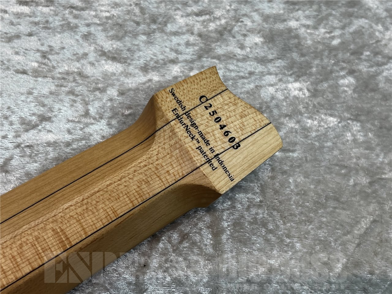 【即納可能】strandberg(ストランドバーグ) Boden Standard NX 6 Tremolo / Blue 広島店