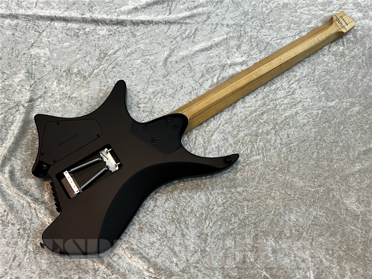 【即納可能】strandberg(ストランドバーグ) Boden Standard NX 6 Tremolo / Blue 広島店