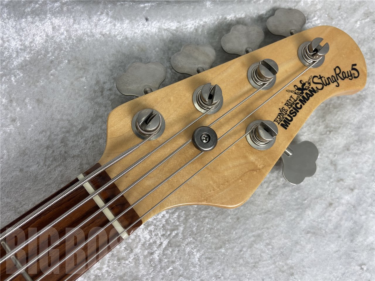 【即納可能/中古品】MUSICMAN(ミュージックマン) StingRay5(Vintage Sunburst) お茶の水駅前店(東京)