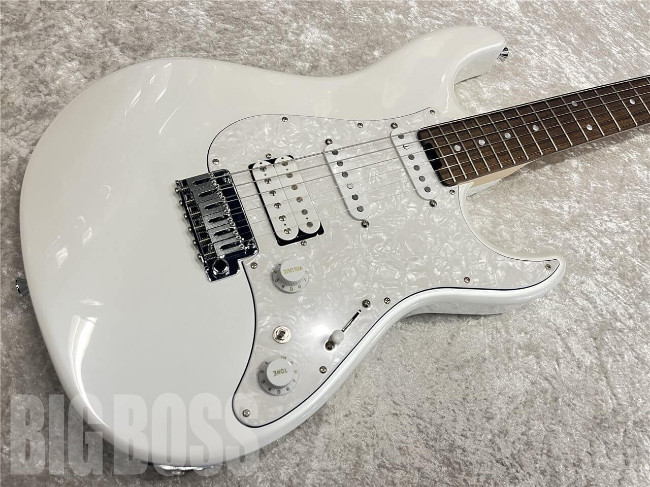 【即納可能】EDWARDS（エドワーズ）E-SNAPPER-AL/R（Pearl White）　名古屋店