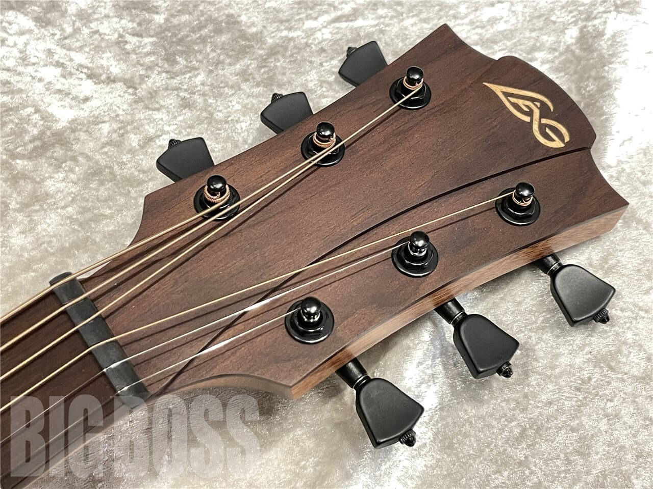 【即納可能】LAG Guitars（ラグギターズ）T118ASCE（Natural）　名古屋店