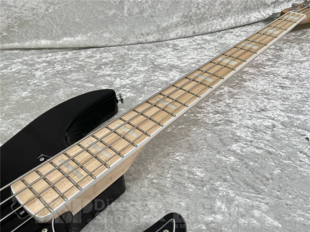 【即納可能】EDWARDS(エドワーズ) E-AMAZE-AS/M (Solid Black) お茶の水駅前店・別館