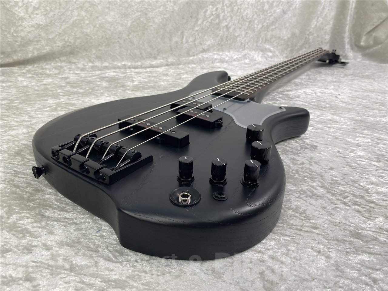 【即納可能】EDWARDS(エドワーズ) E-BOTTOM BUMP / Alternative Black お茶の水駅前店(東京)