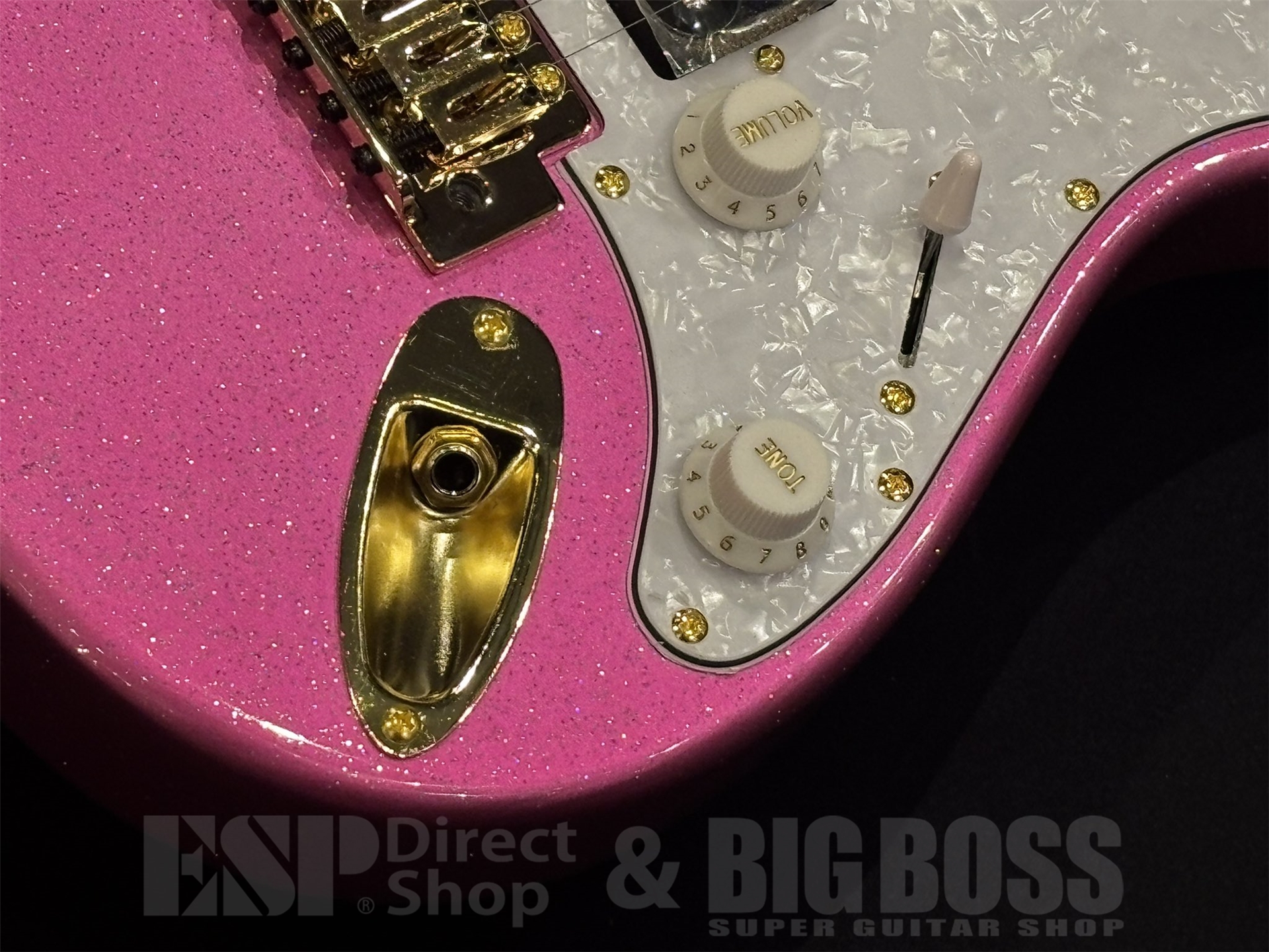 美品 Grassroots グラスルーツ Stratocaster ピンク 桃 美品 Grassroots グラスルーツ Stratocaster ピンク 桃