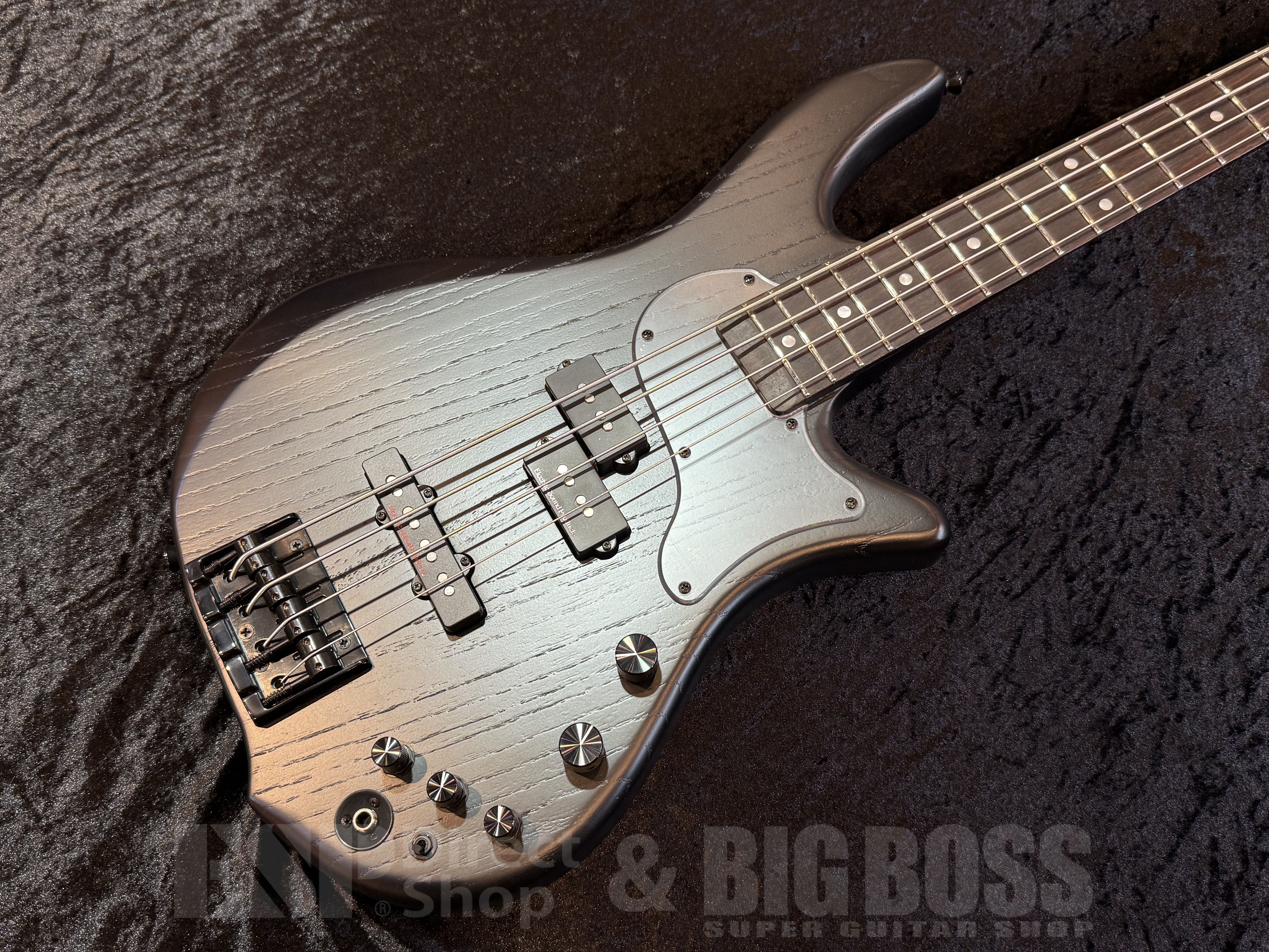 【即納可能】 EDWARDS (エドワーズ) E-BOTTOM BUMP 【Alternative Black】福岡店