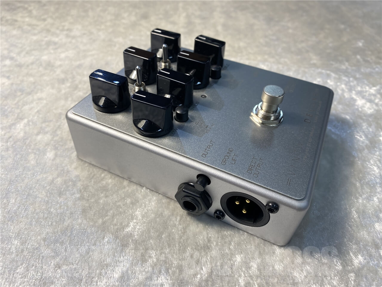 【即納可能】Darkglass Electronics(ダークグラスエレクトロニクス) Vintage Deluxe V3 (ベース用ディストーション) 札幌店