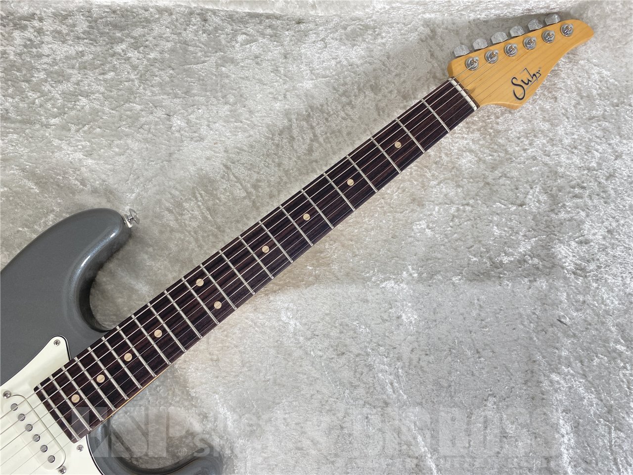 【即納可能/新品特価】Suhr(サー)Classic S Plus (Pewter Metallic) お茶の水駅前店(東京) - 6