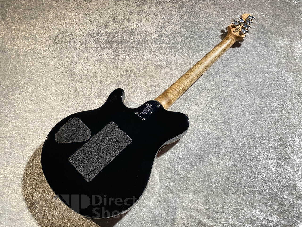 【即納可能/お客様委託中古品】MUSIC MAN(ミュージックマン) AXIS USA (Honey Burst) 札幌店