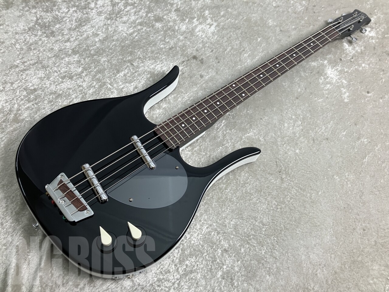【即納可能/新品特価】Danelectro(ダンエレクトロ) LONGHORN BASS / Black お茶の水駅前店(東京)