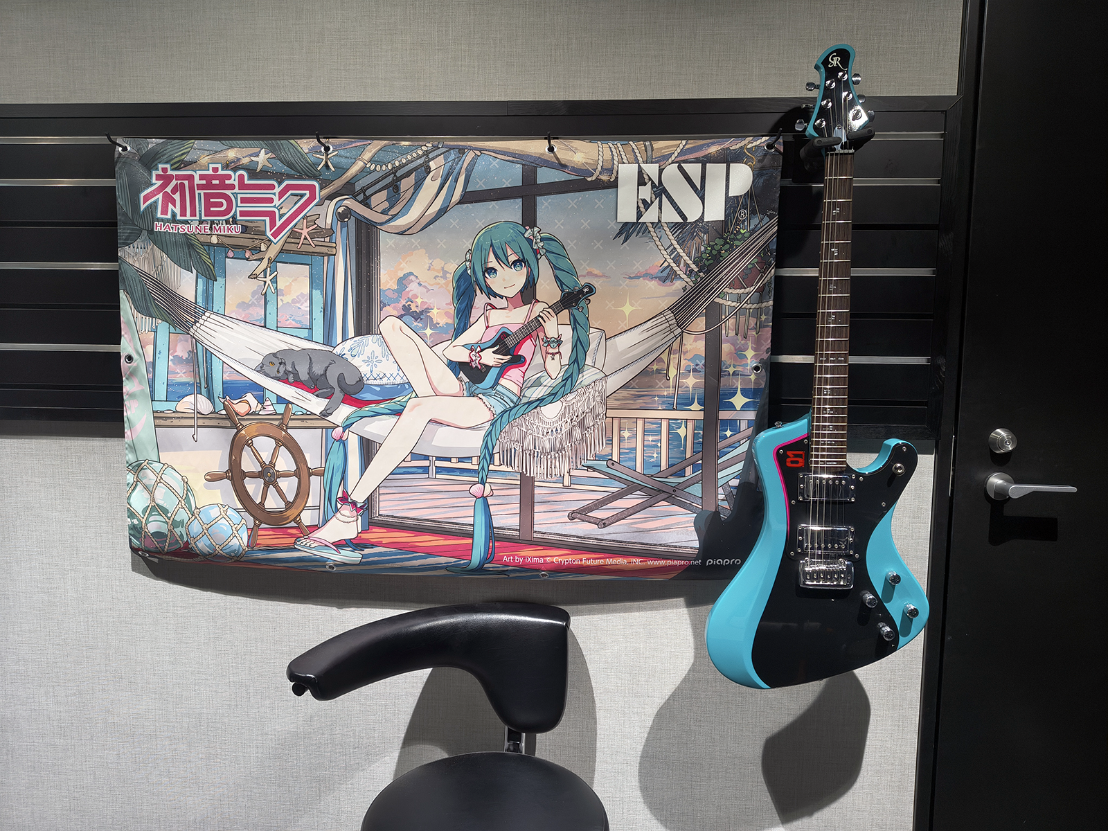 【マジカルミライ2026】ESP×初音ミク ウクレレラスト バックドロップ - 4