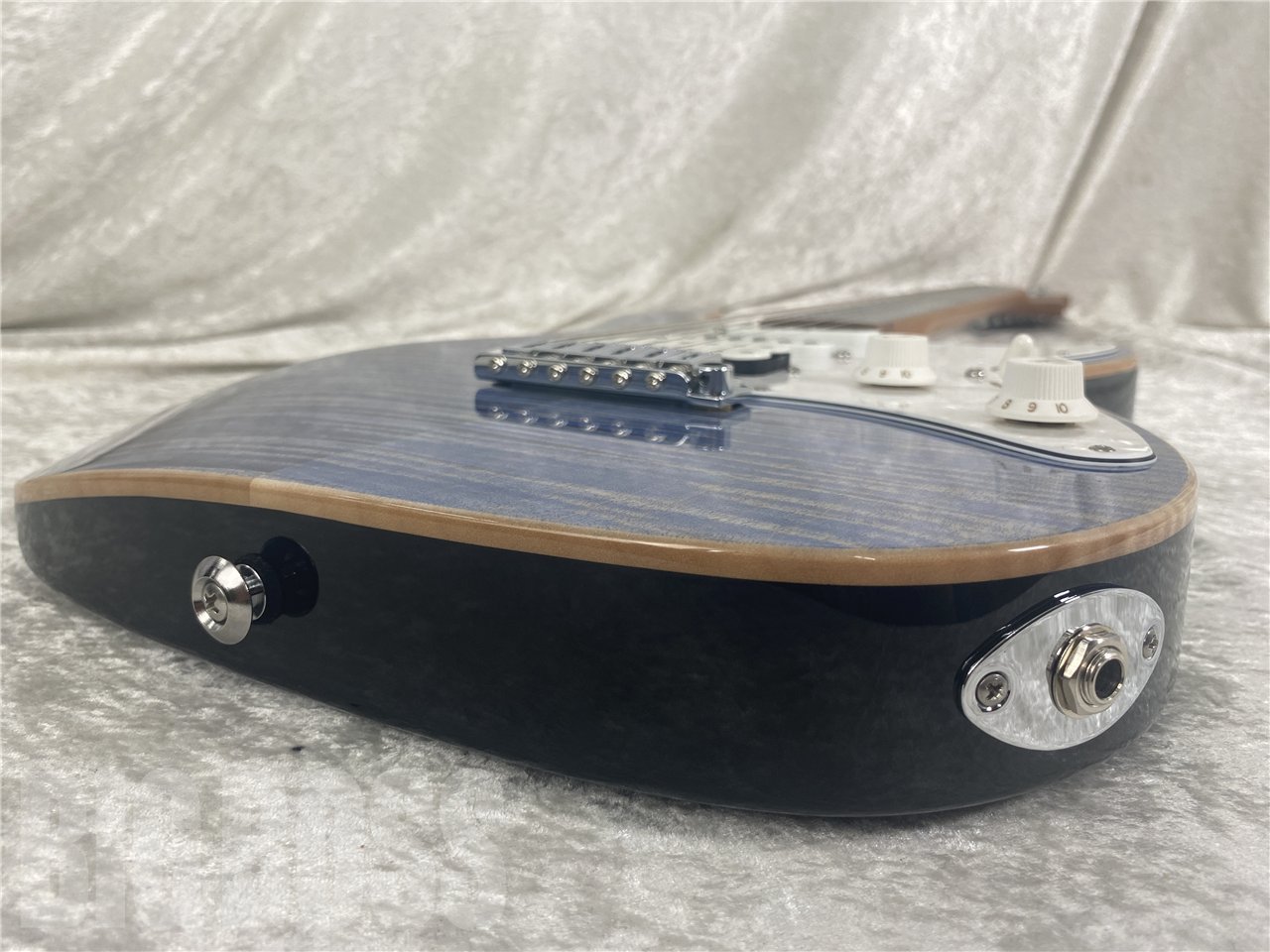 【即納可能/新品特価】Suhr(サー) Standard Plus / Trans Blue Denim/Roasted Maple お茶の水駅前店(東京) - 4