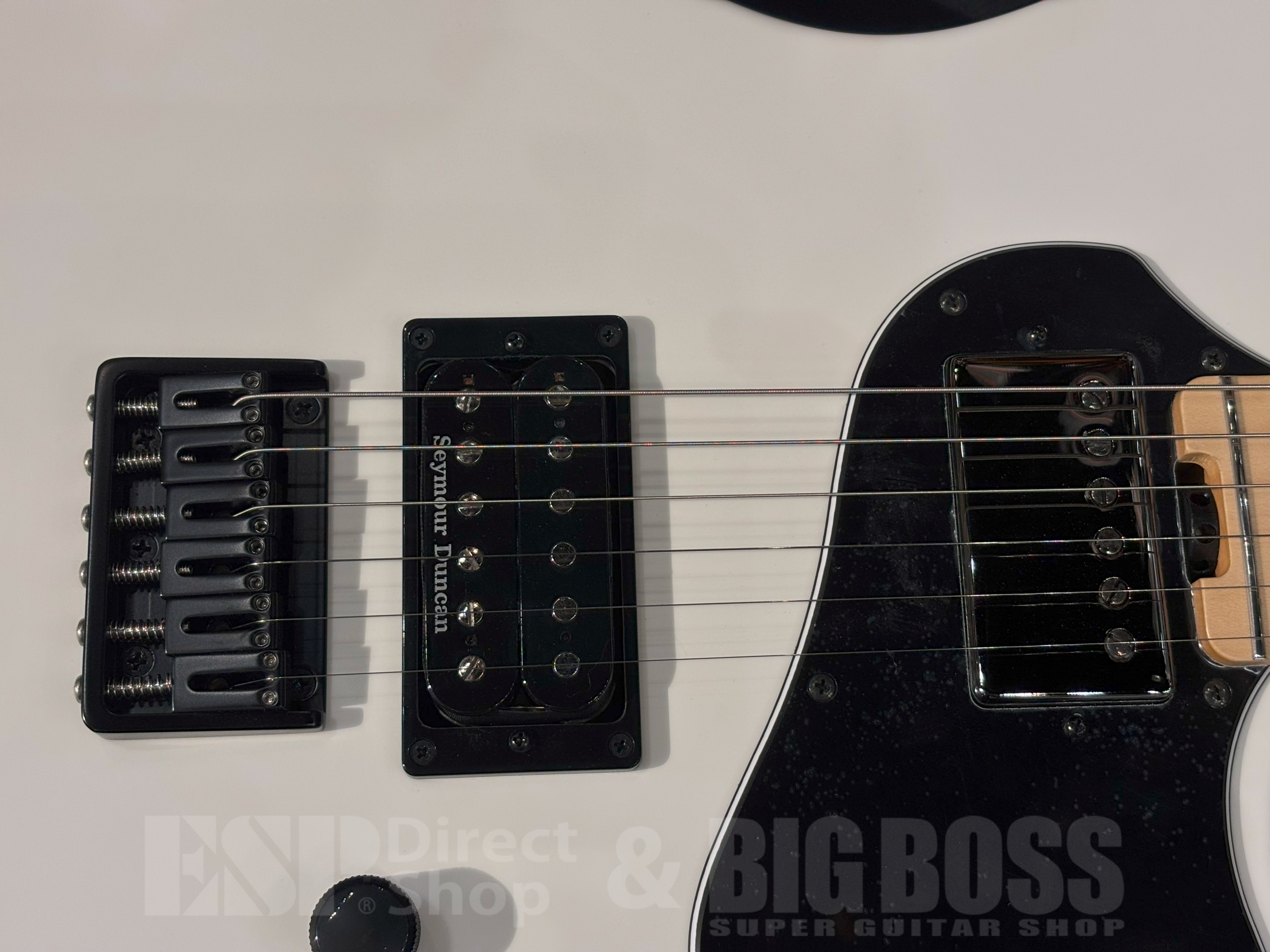 【即納可能】ESP(イーエスピー) TB SOLID-AS / Snow White Satin (Custom Color) 大阪店