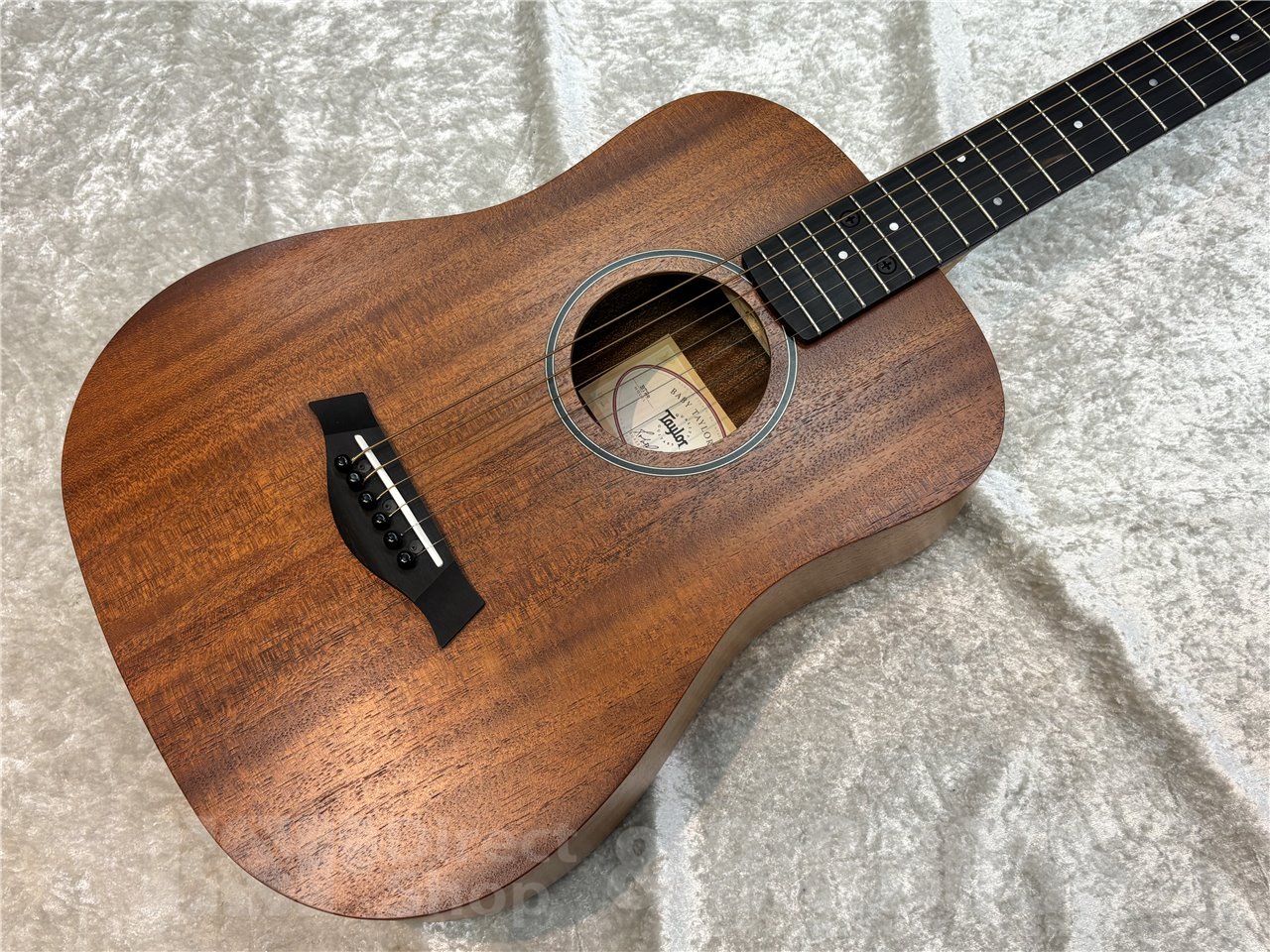 Taylor(テイラー)Baby Taylor-e Mahogany (エレアコ/ミニギター) 広島店 - 2