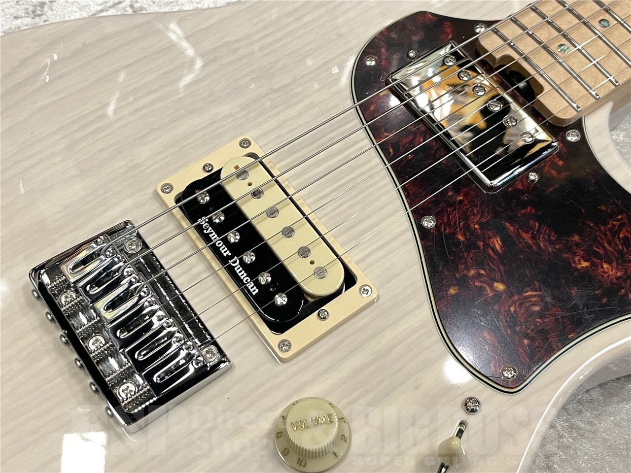 【即納可能】ESP（イーエスピー）TB SOLID-AS（See Thru White）　名古屋店