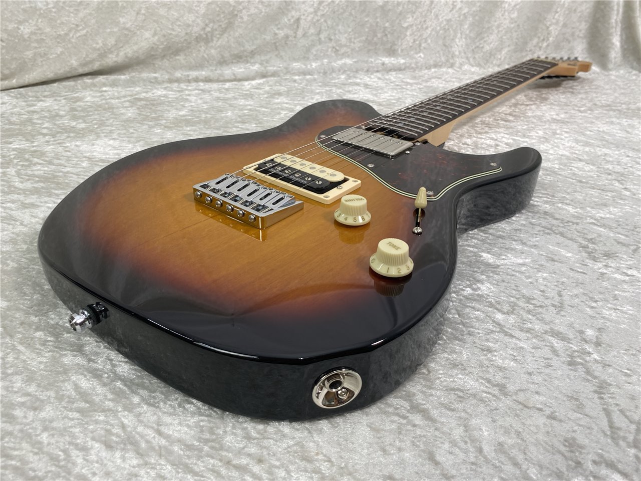 【即納可能】ESP(イーエスピー) TB SOLID-AL / 3 Tone Sunburst お茶の水駅前店(東京)