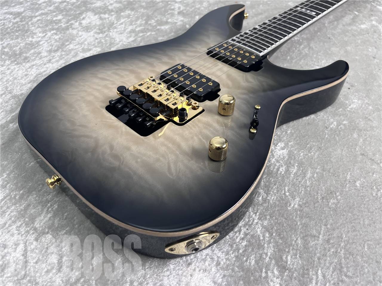 【即納可能】E-II(イーツー) M-II QM / Black Natural Burst お茶の水駅前店・別館