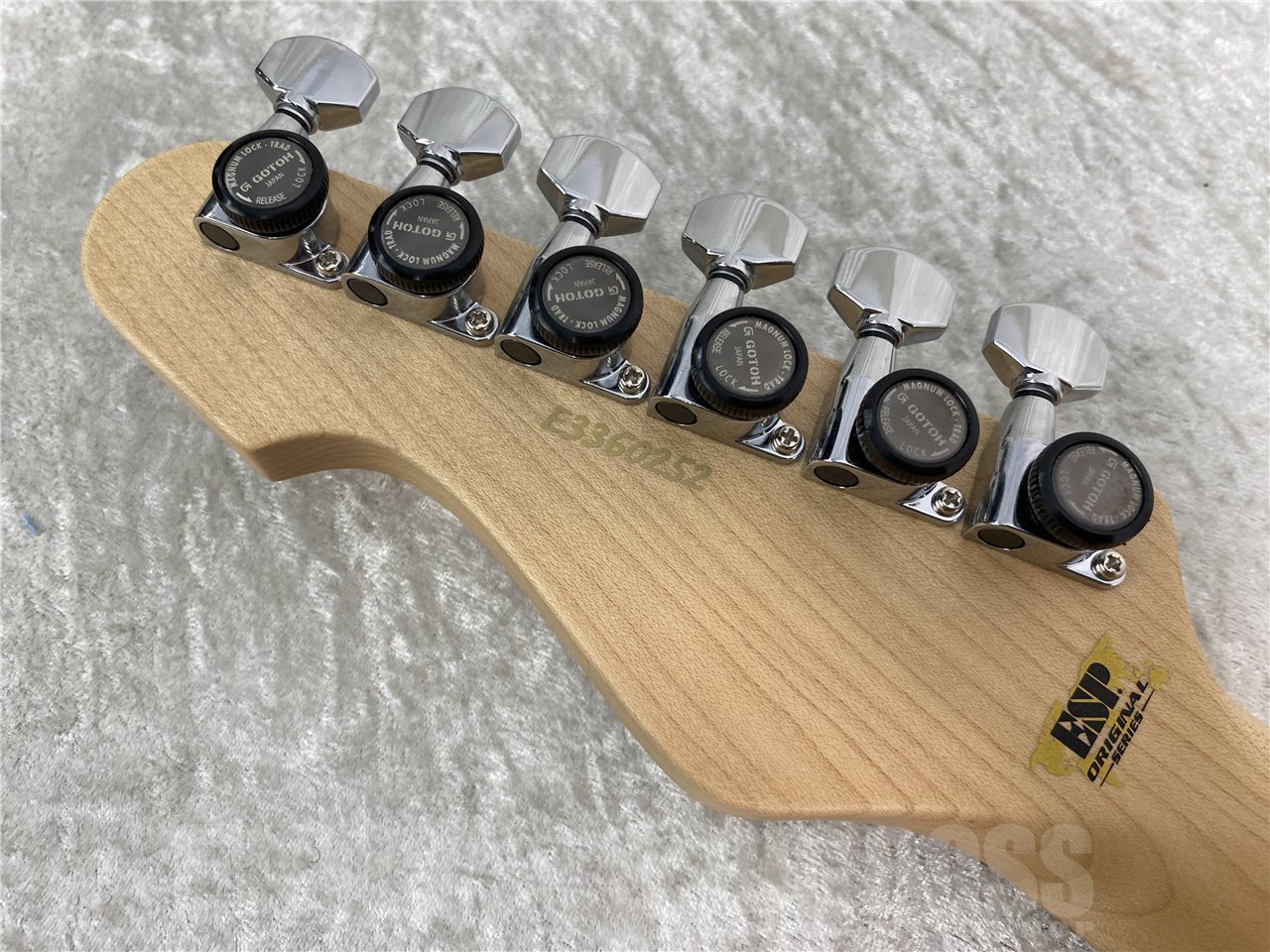 【即納可能】ESP(イーエスピー) TB SOLID-AS / See Thru White お茶の水駅前店(東京)