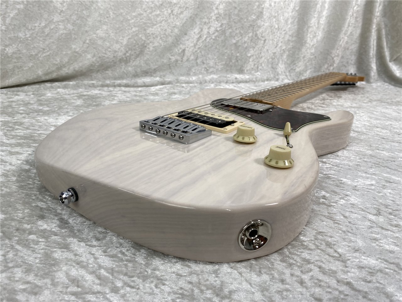 【即納可能】ESP(イーエスピー) TB SOLID-AS / See Thru White お茶の水駅前店(東京)