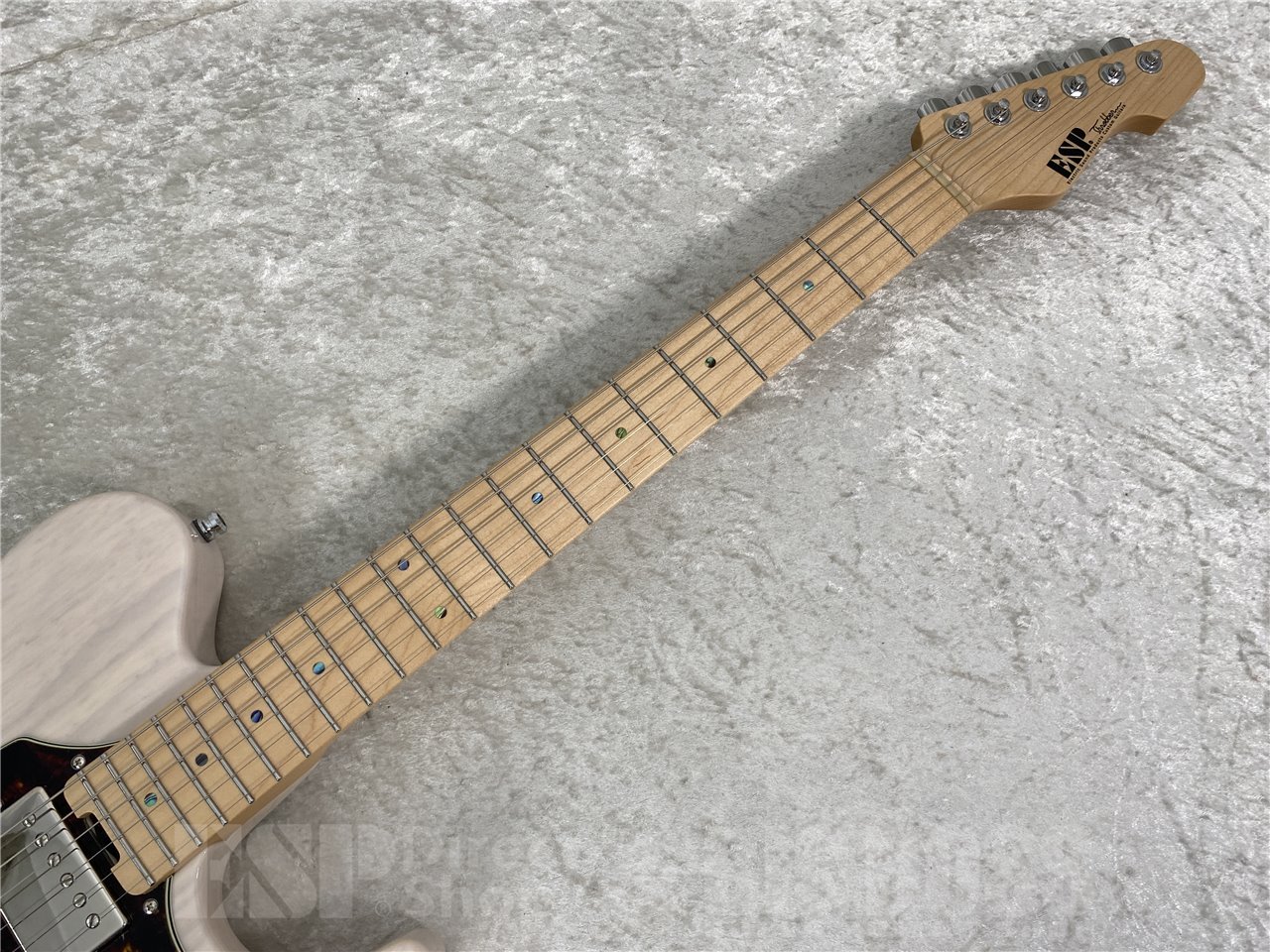 【即納可能】ESP(イーエスピー) TB SOLID-AS / See Thru White お茶の水駅前店(東京)