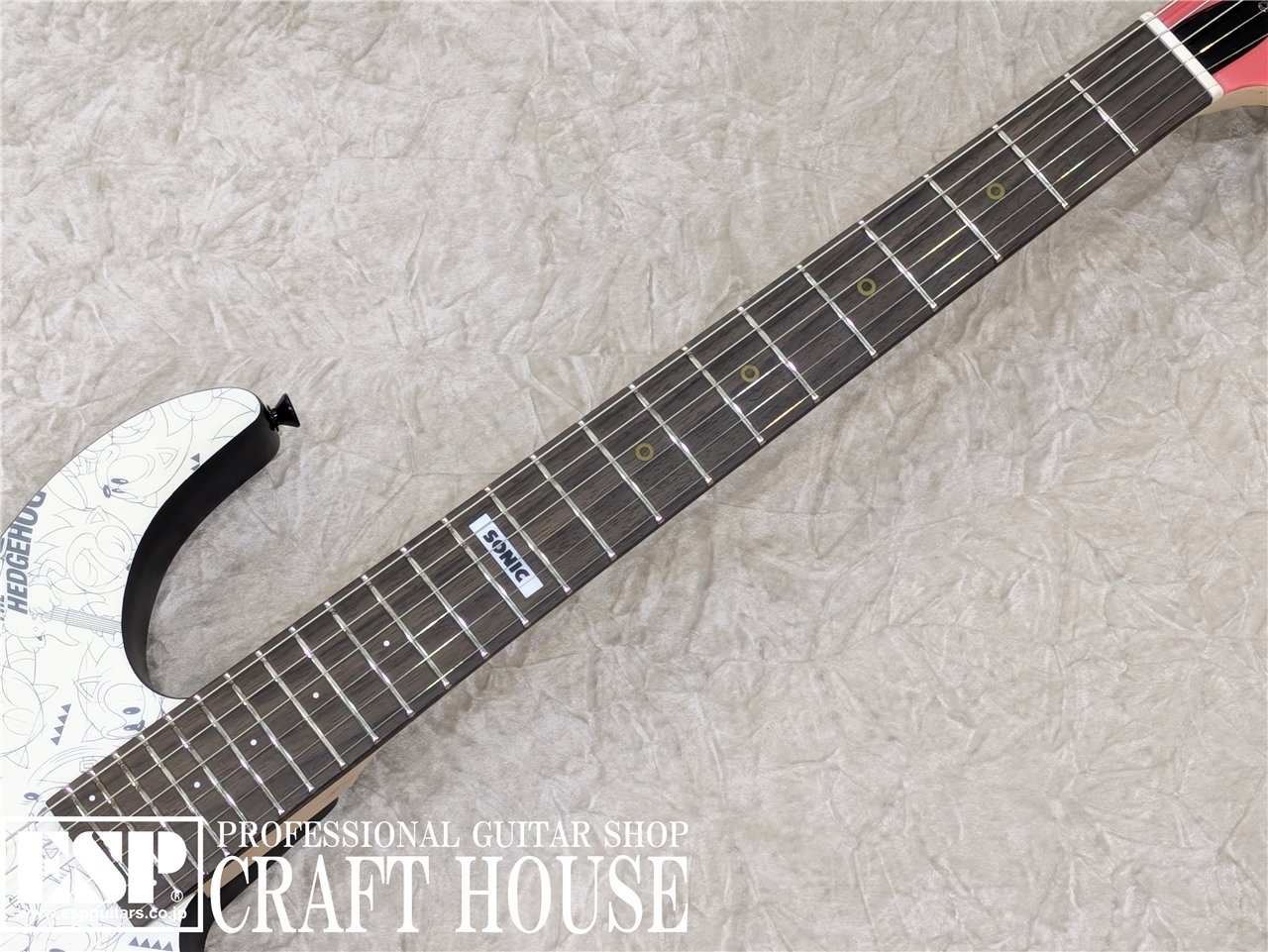 【USED/即納可能】SONIC THE HEDGEHOG GUITAR III -Classic Sonic Edition-　渋谷店 - 3