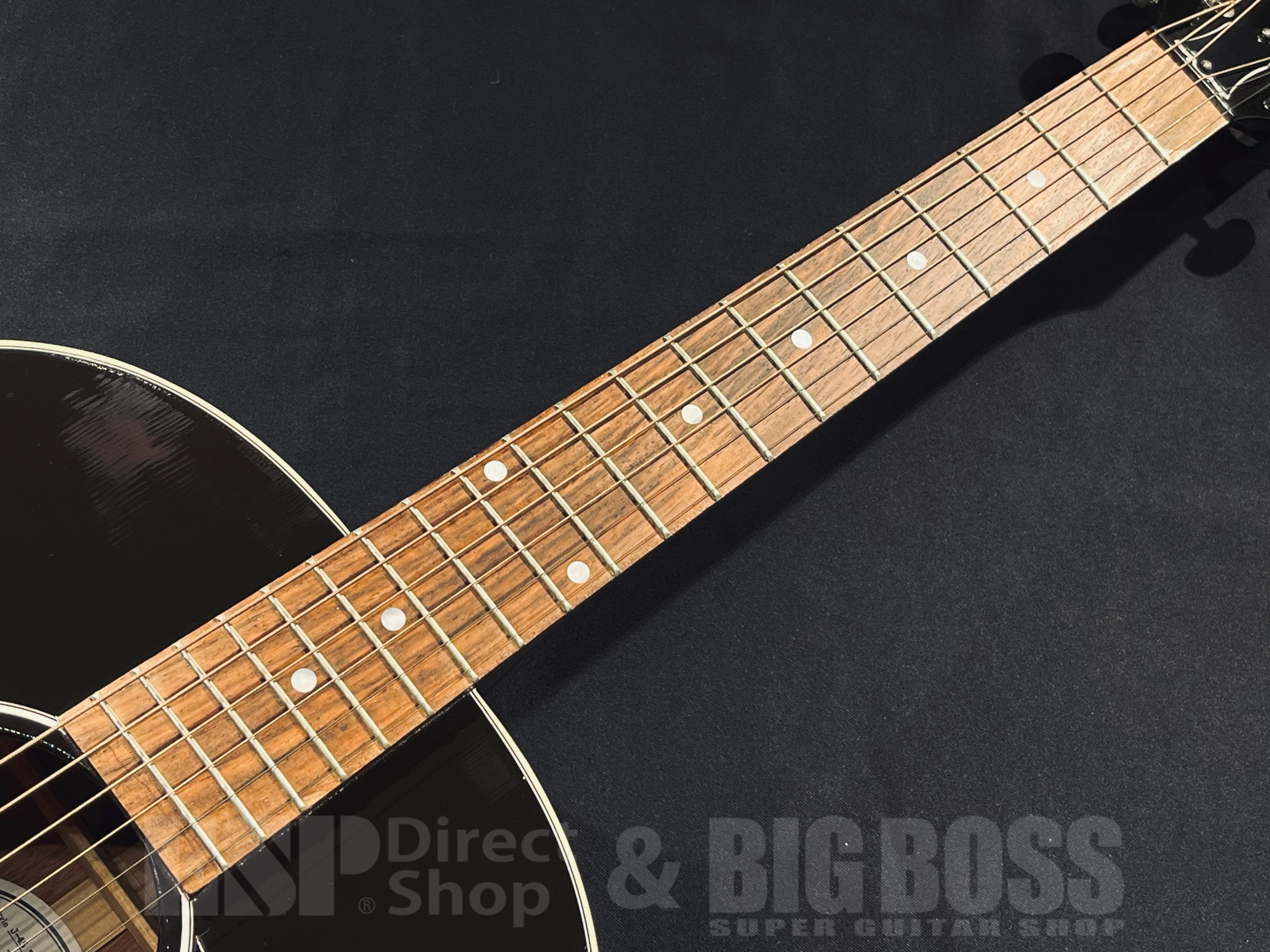 【即納可能/アウトレット】Gibson (ギブソン) J-45 Standard / Triburst 大阪店