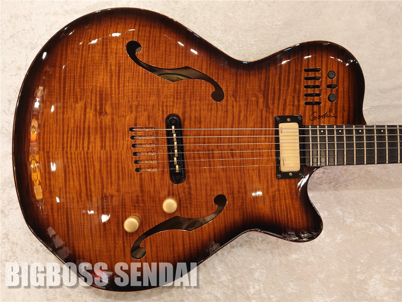 【即納可能/美品中古】Godin(ゴダン) Multiac JAZZ 仙台店