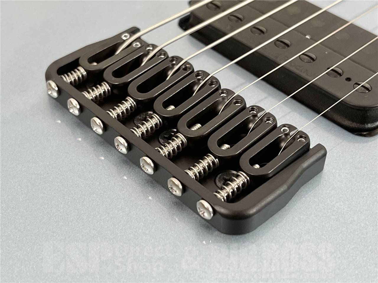 【即納可能】EDWARDS(エドワーズ) E-M-II-7 (Ice Blue Metallic) お茶の水駅前店・別館