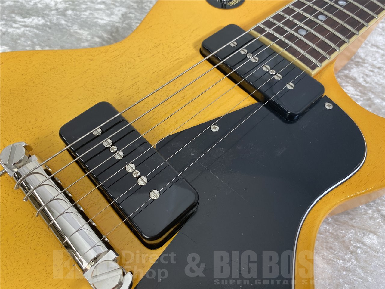 イエロー エドワーズ レスポールスタイル エレキギター ギターケース付き イエロー エドワーズ レスポールスタイル エレキギター ギター